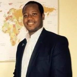 Meet your Posher, Travis